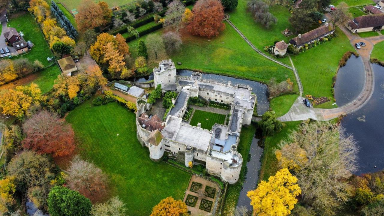 Lady Florence, Maidstone A Unique River Boat With Castle Views Daire Dış mekan fotoğraf